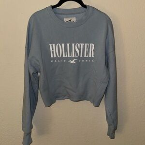 Hollister Cropped Sweater